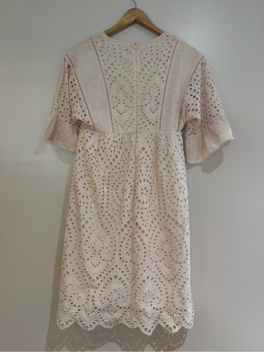 ROOLEE Falling for You Eyelet Dress Midi in Cream lined boho Size XS - Picture 3 of 14